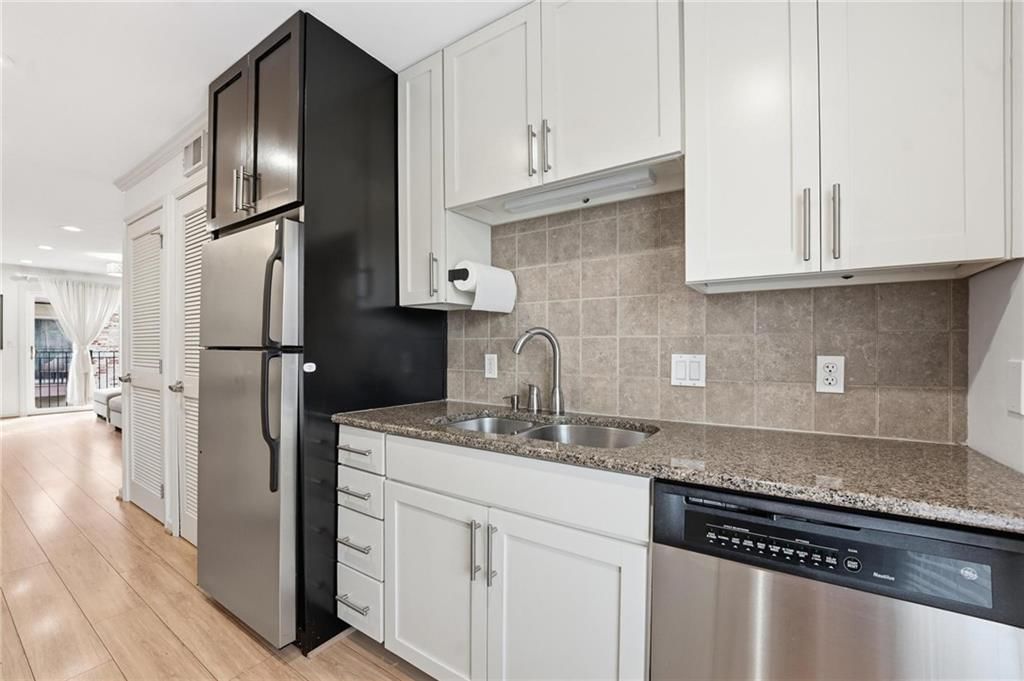 5004 Baltimore Street — photo 13