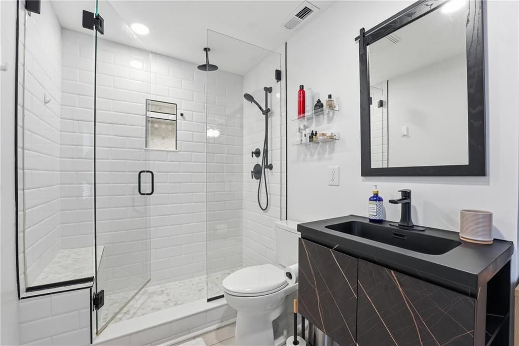 5004 Baltimore Street — photo 22
