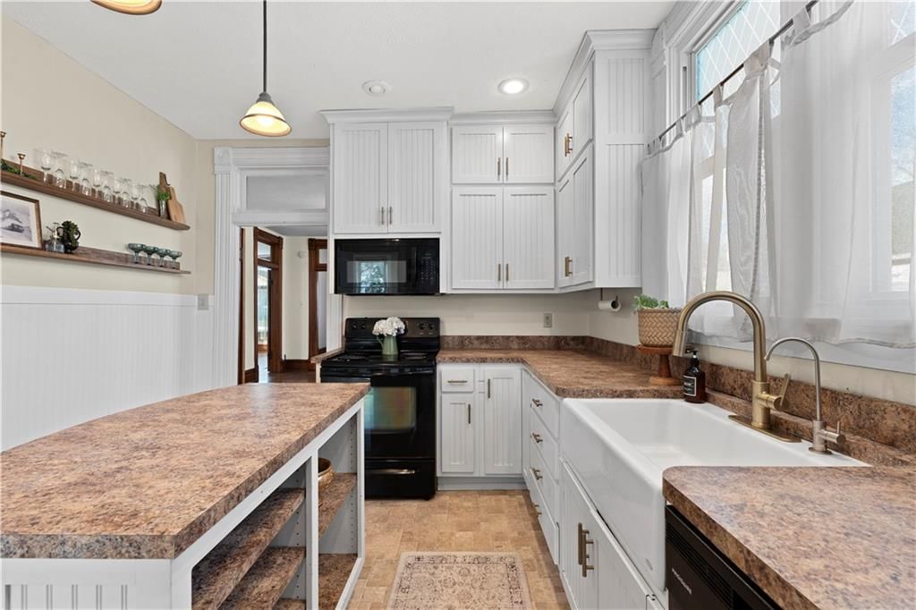 221 W Allison Street — photo 18