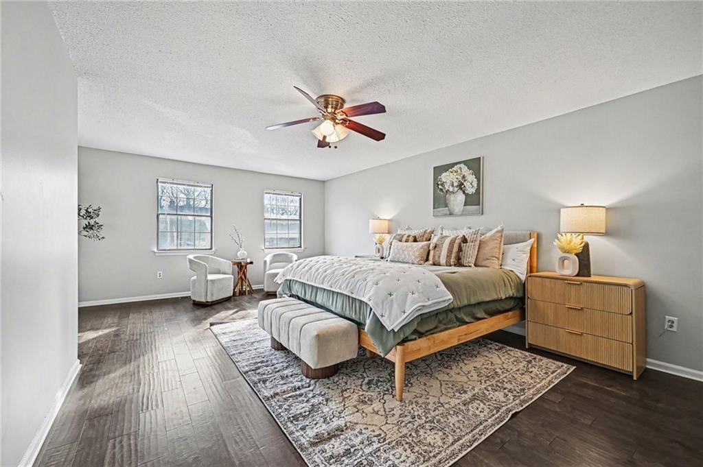 9008 W 77th Street — photo 14
