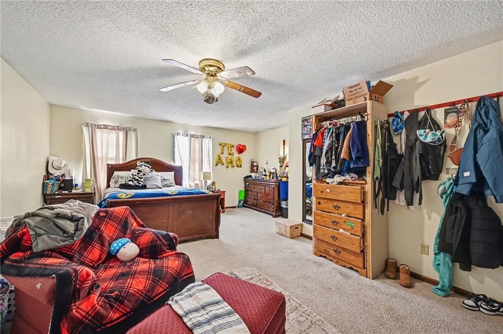 9008 W 77th Street — photo 38