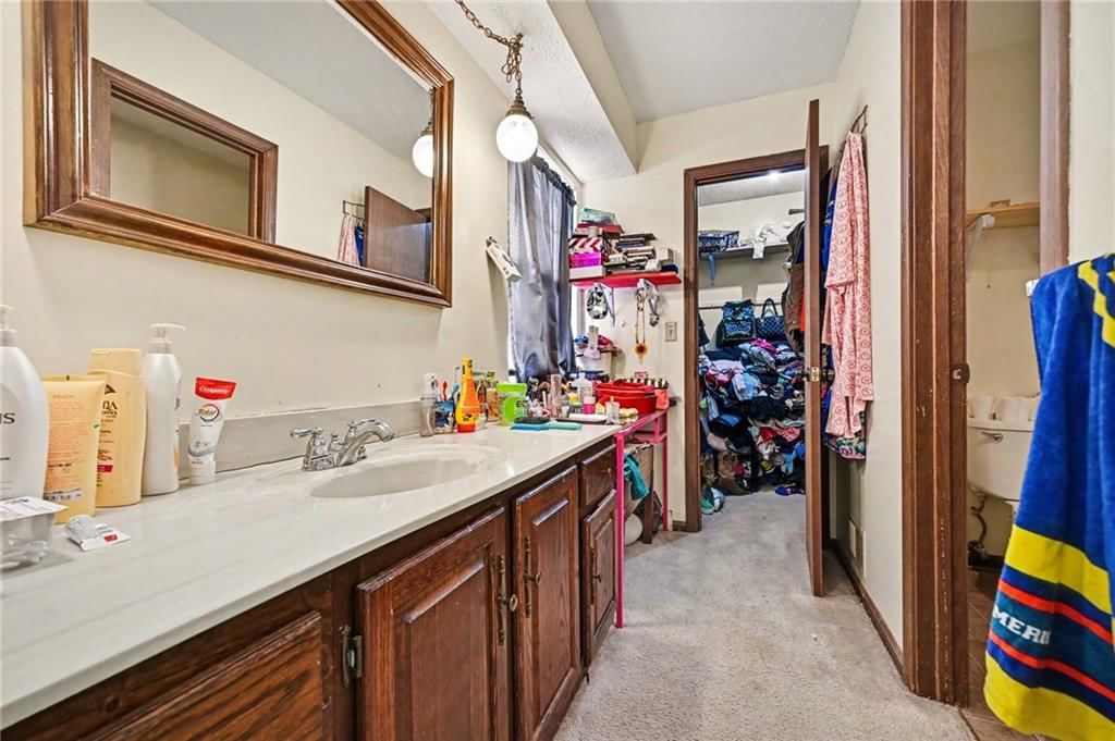 9008 W 77th Street — photo 39