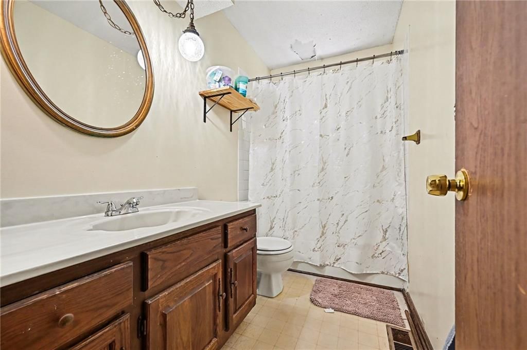 9008 W 77th Street — photo 44
