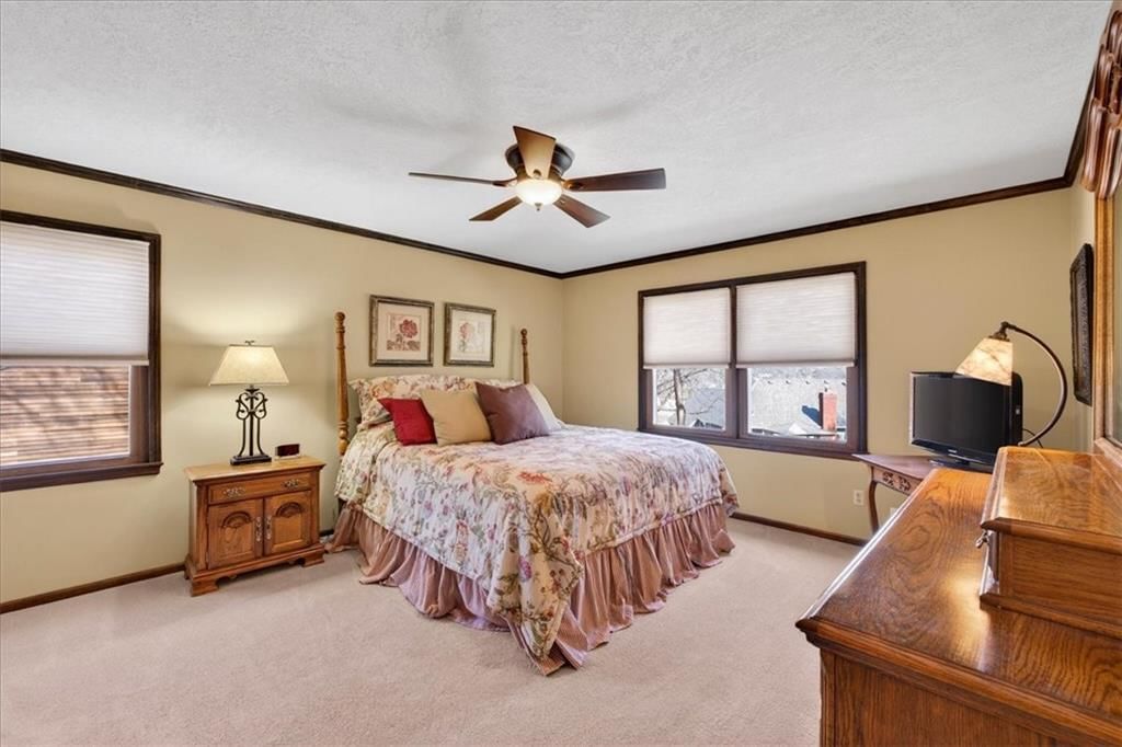210 Cypress Street — photo 34