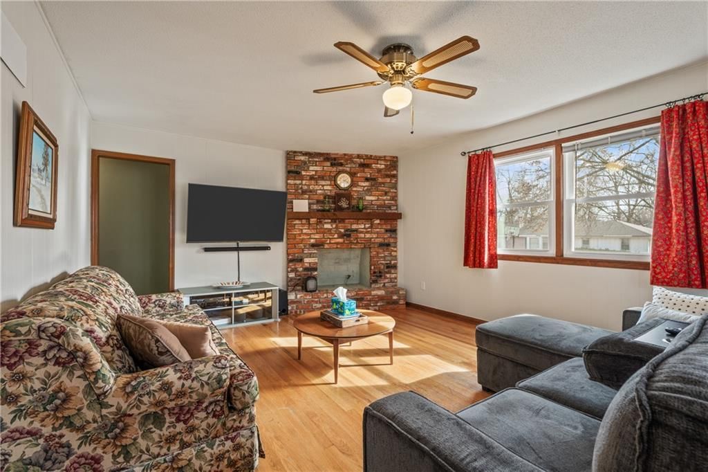 5725 Hunter Street — photo 7