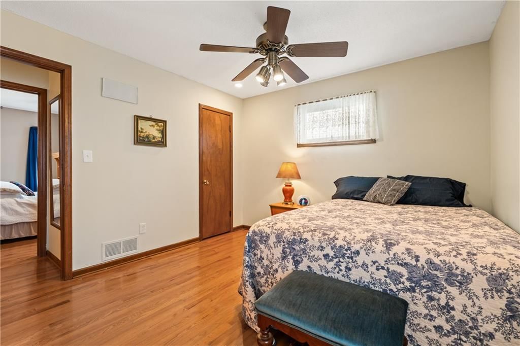 5725 Hunter Street — photo 15
