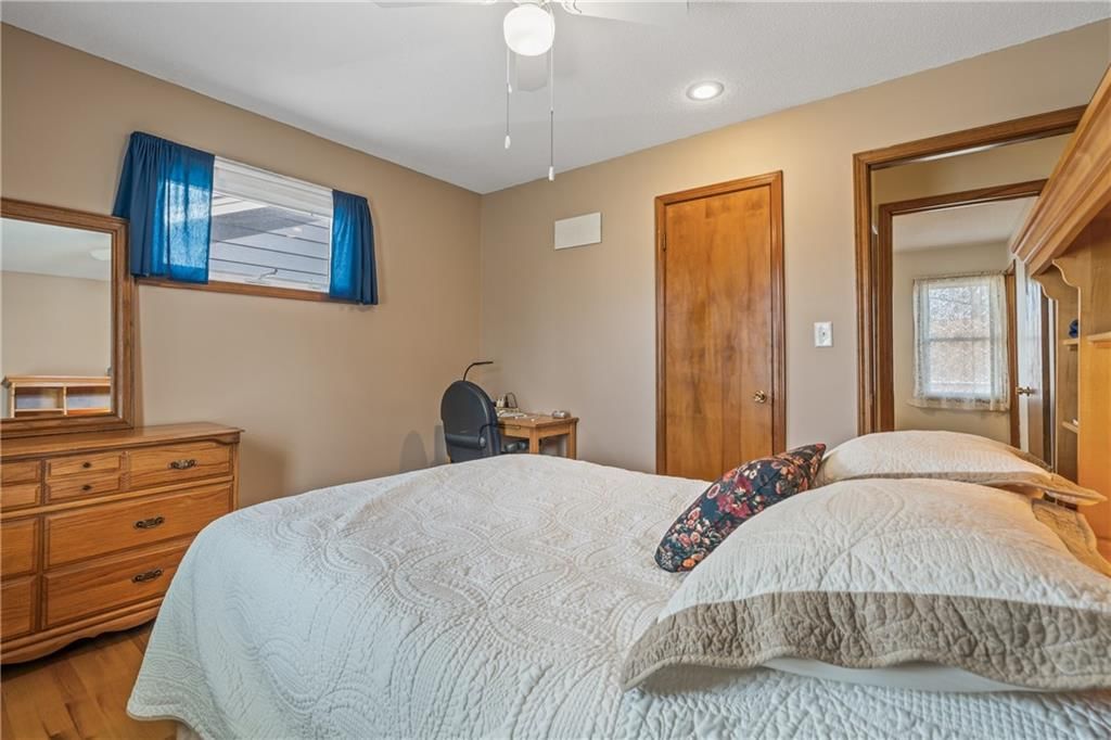 5725 Hunter Street — photo 20
