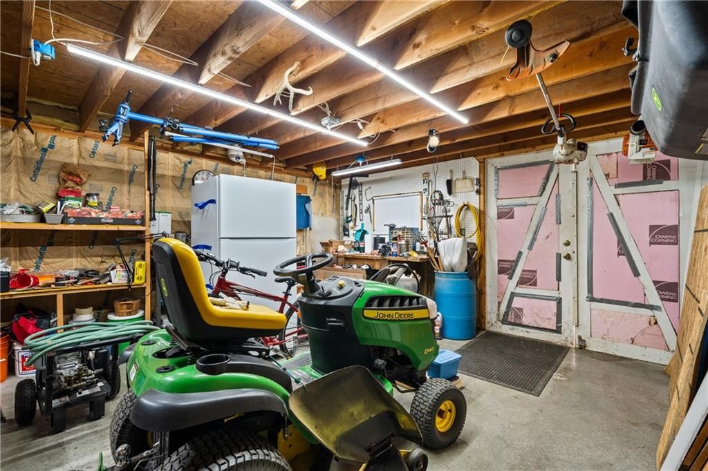 5725 Hunter Street — photo 33