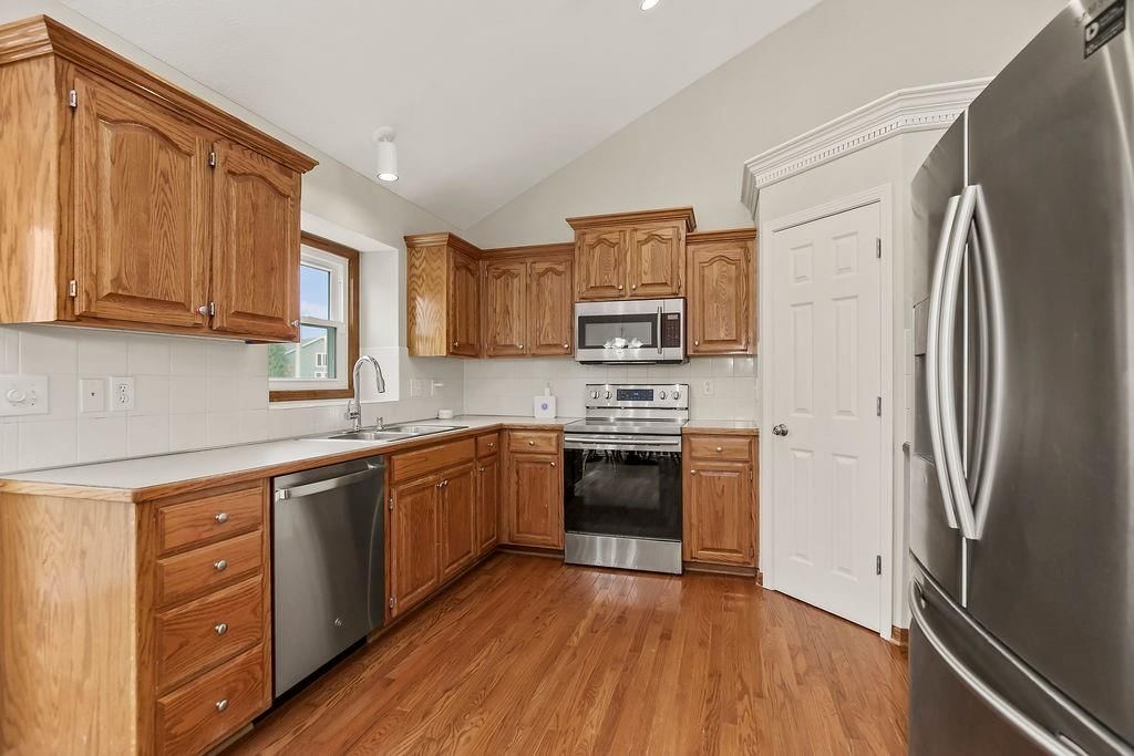 5616 N Mercier Street — photo 8