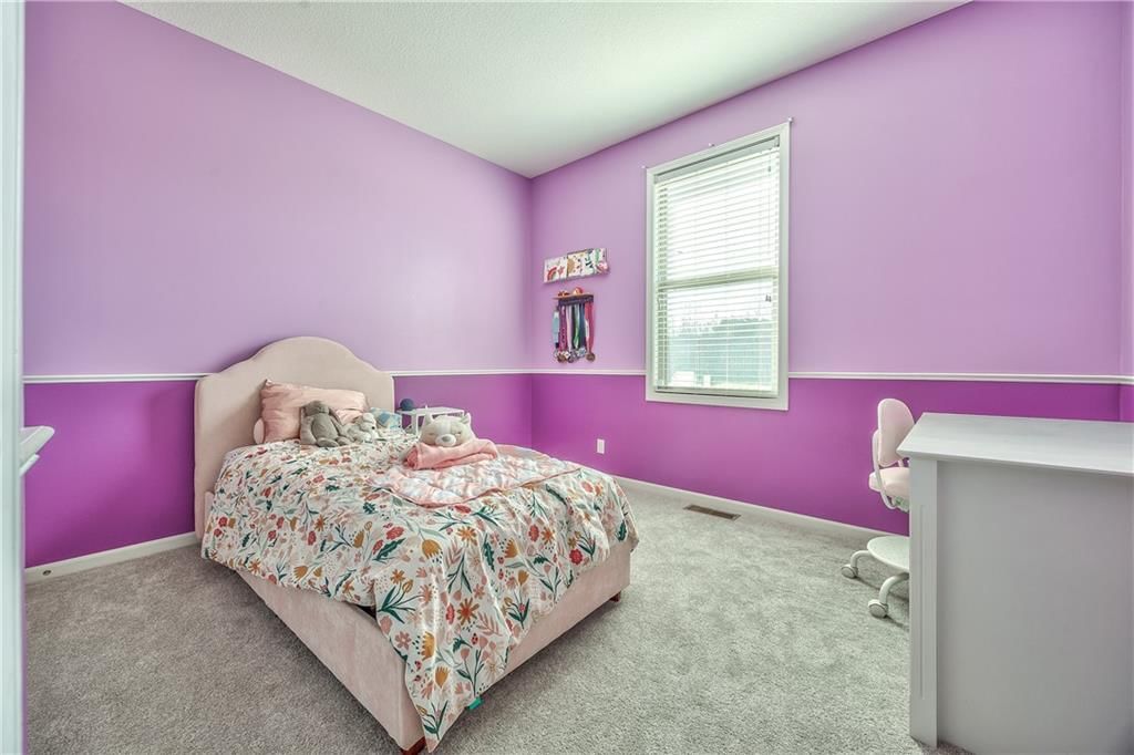 10219 Theden Circle — photo 15