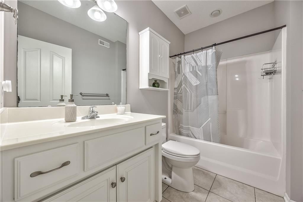 10219 Theden Circle — photo 24