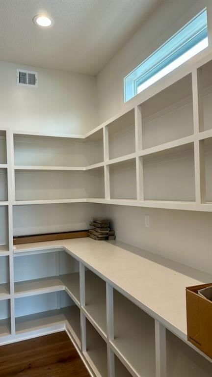 17408 Parkhill Street — photo 10