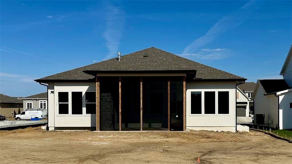 17408 Parkhill Street — photo 31