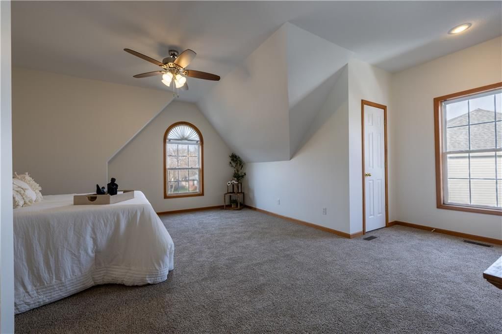 4608 Heatherwood Court — photo 31