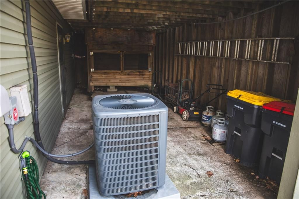 5506 NW Verlin Drive — photo 13