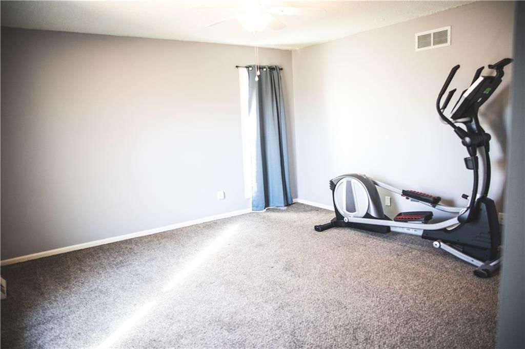 5506 NW Verlin Drive — photo 47