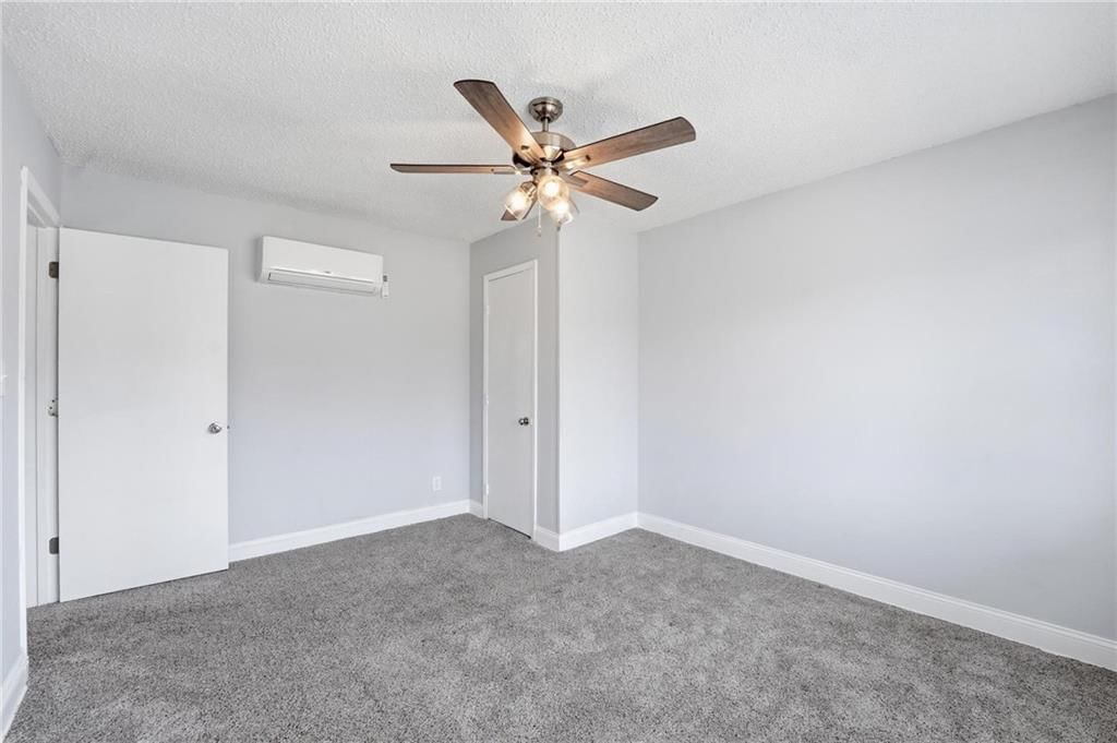 5631 Cambridge Avenue — photo 19