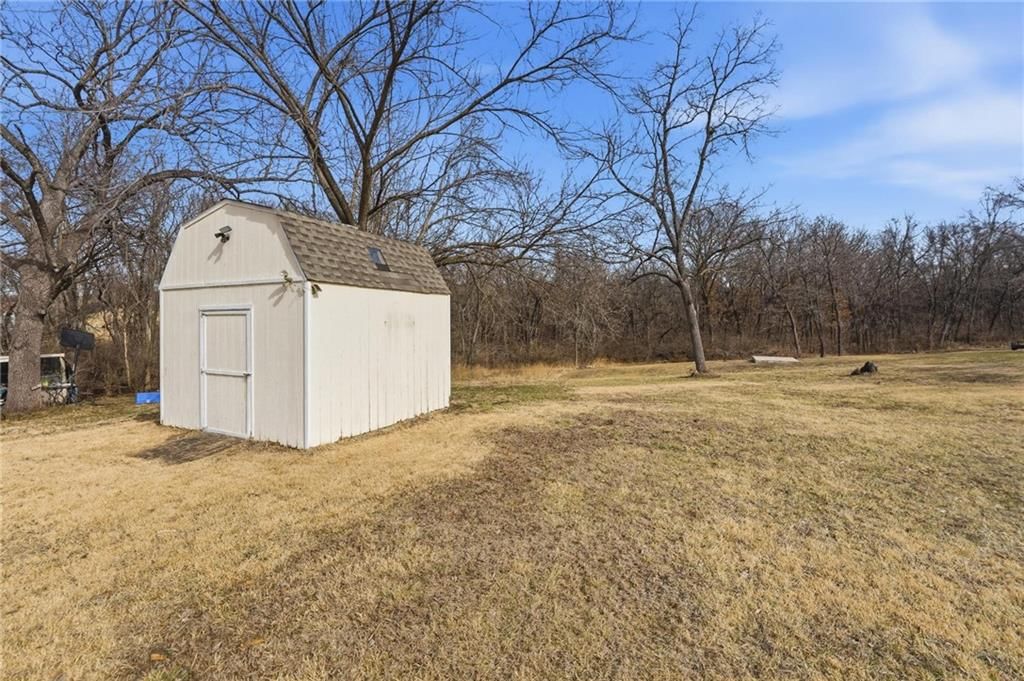5631 Cambridge Avenue — photo 22