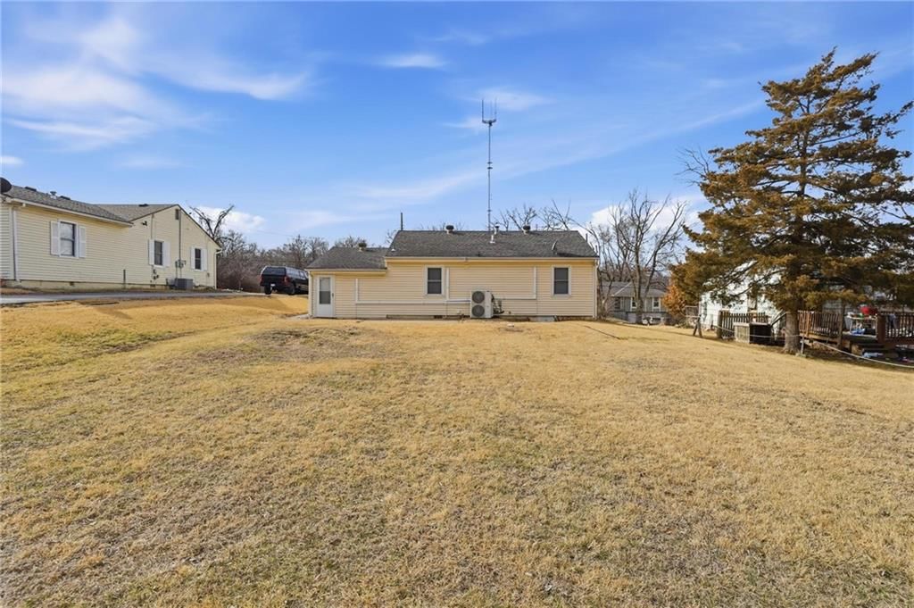 5631 Cambridge Avenue — photo 29