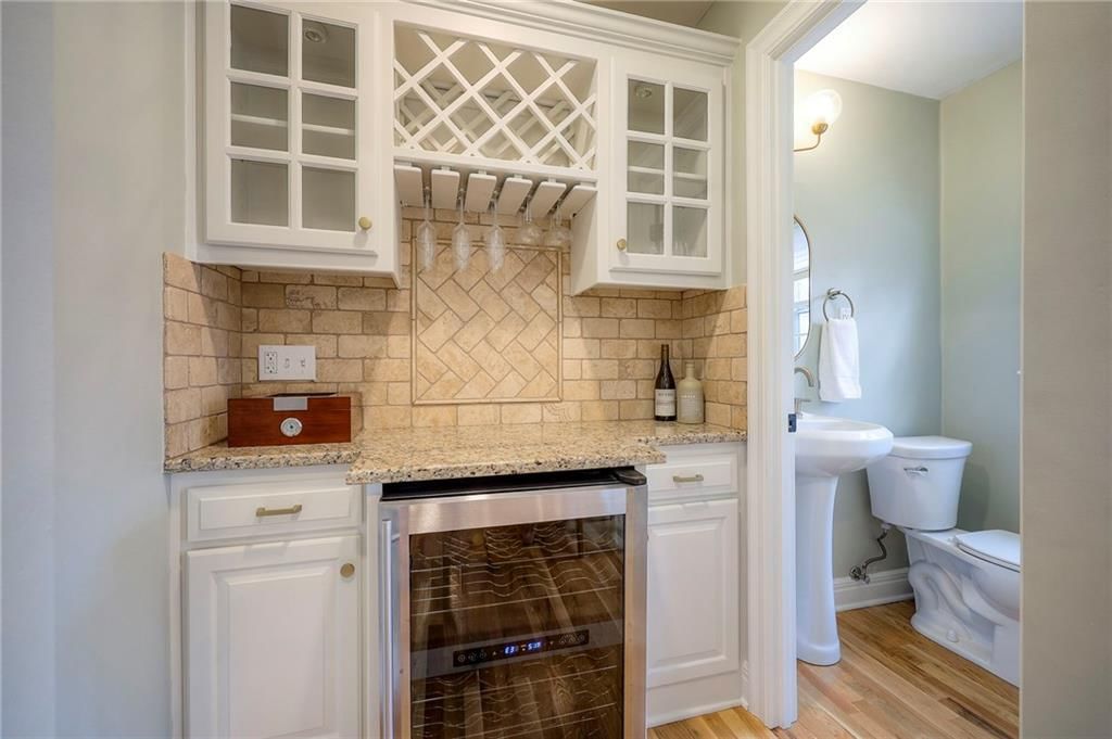 8025 Tomahawk Road — photo 15