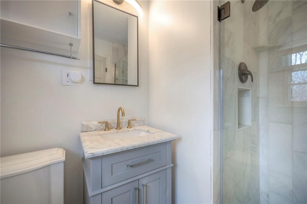 8025 Tomahawk Road — photo 21