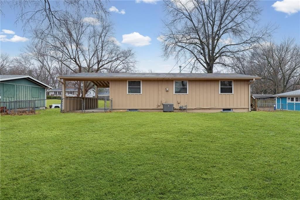 5818 N Garfield Avenue — photo 29