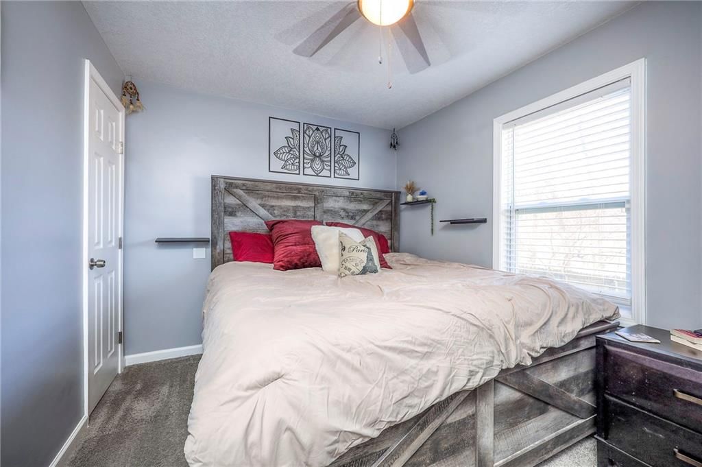 8446 Oak Street — photo 8