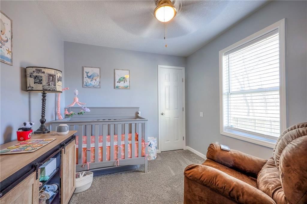 8446 Oak Street — photo 27