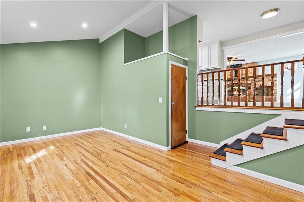 7932 NE 53rd Terrace — photo 8
