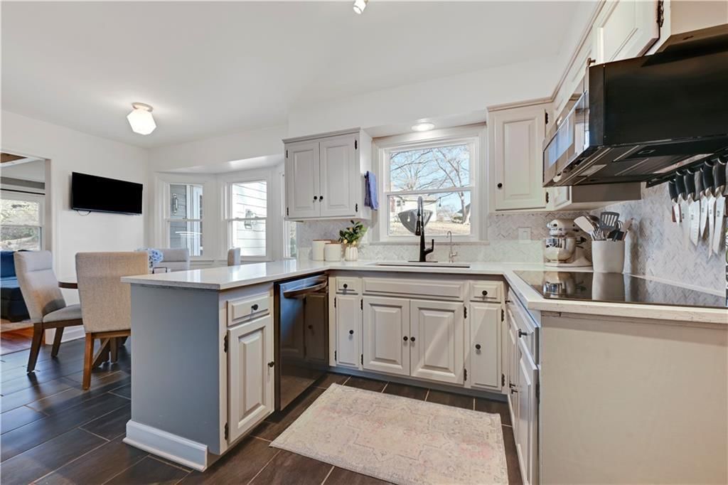 9321 Lamar Avenue — photo 18