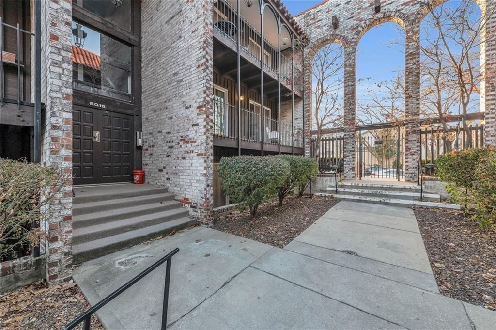 5015 Walnut Street — photo 3