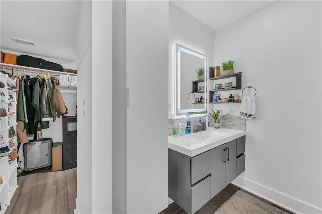 5015 Walnut Street — photo 14