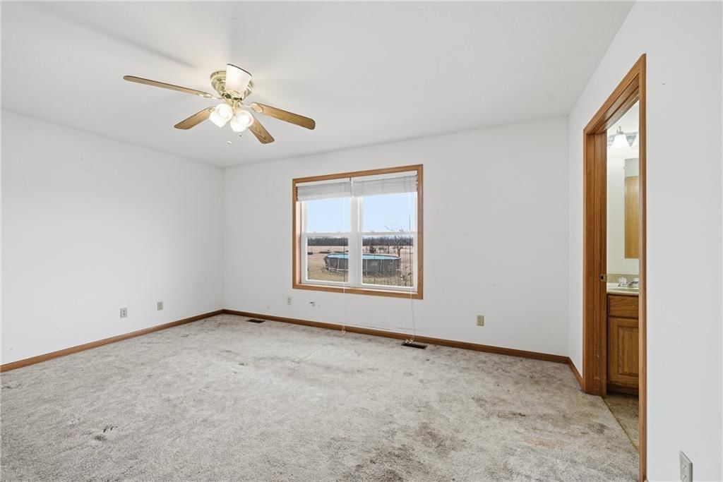 5524 SW Valencia Road — photo 43