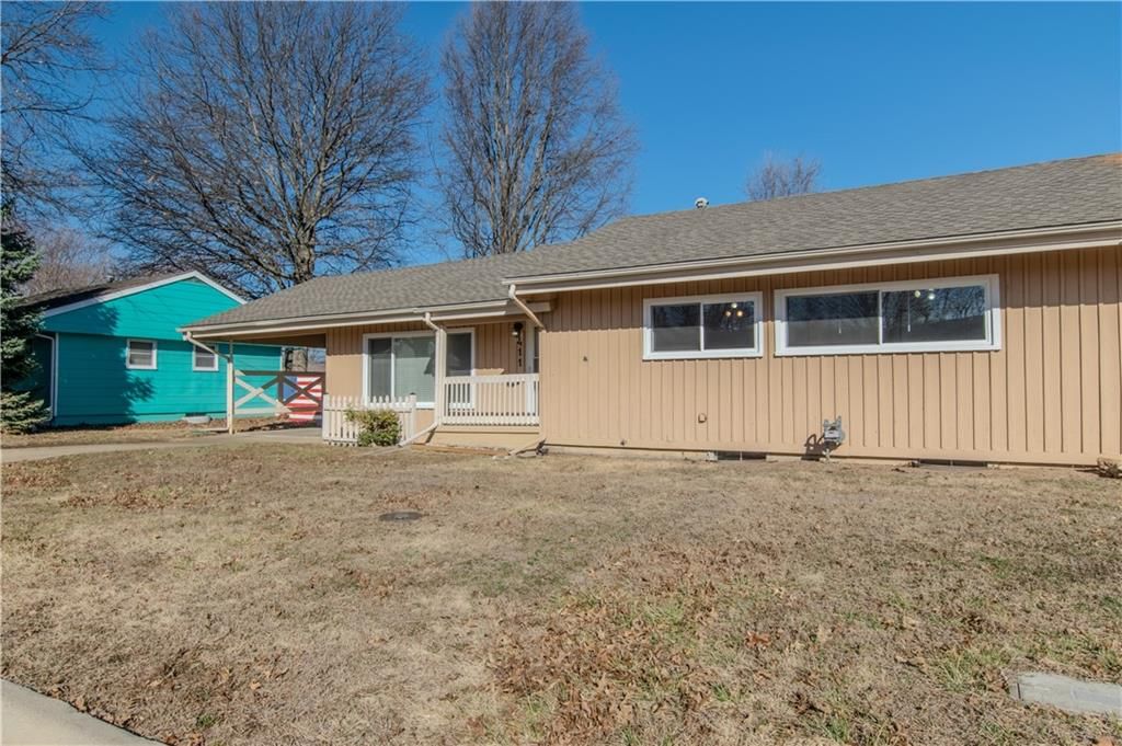 411 Sagebrush Lane — photo 3