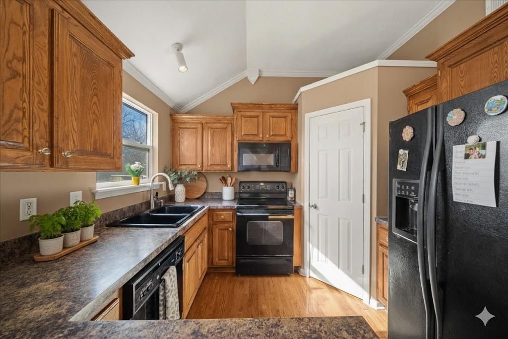 12683 S Belford Street — photo 3
