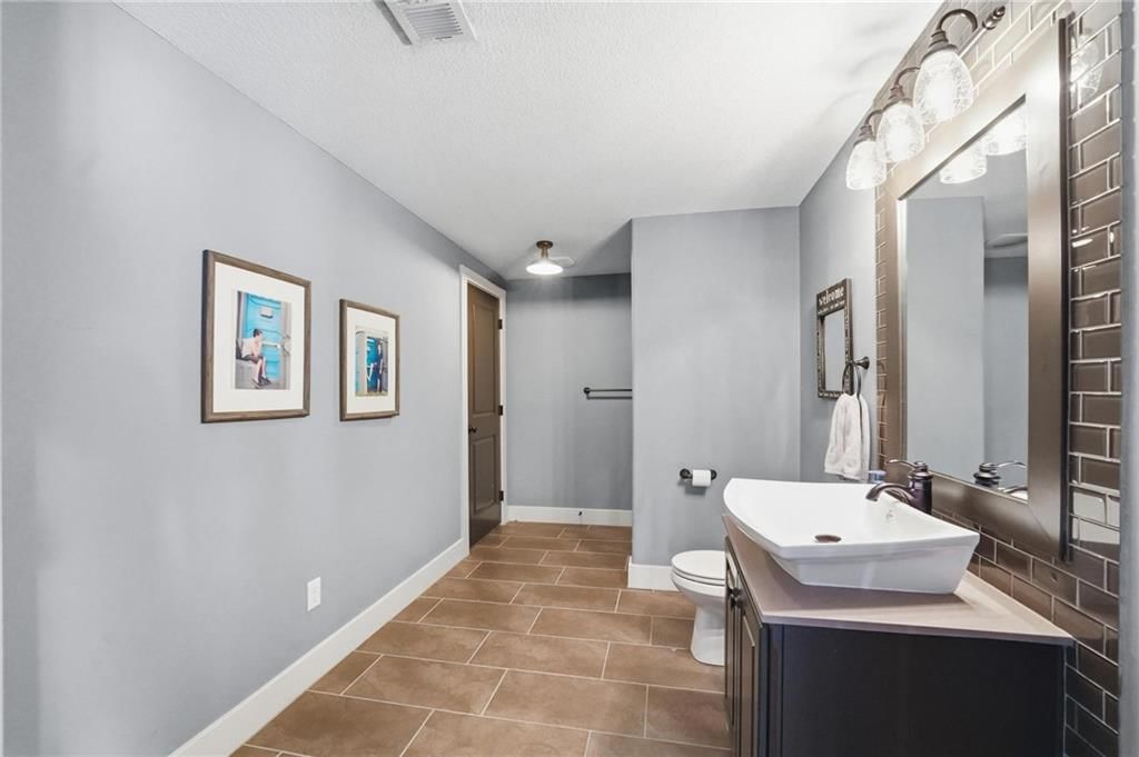 9615 NE 89th Street — photo 55