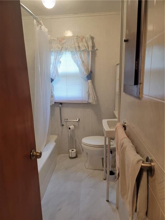 3211 N 54th Street — photo 9