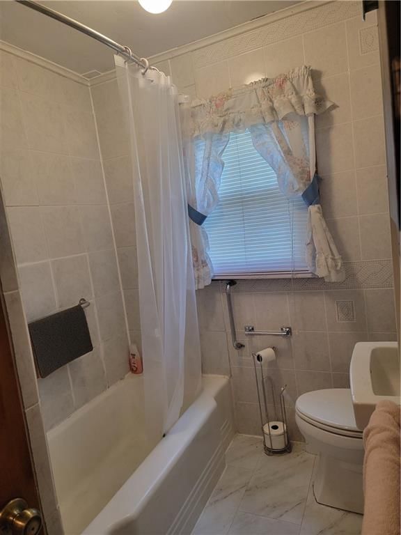 3211 N 54th Street — photo 10