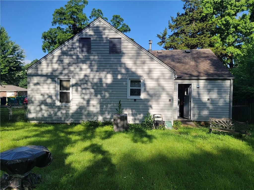 3211 N 54th Street — photo 13