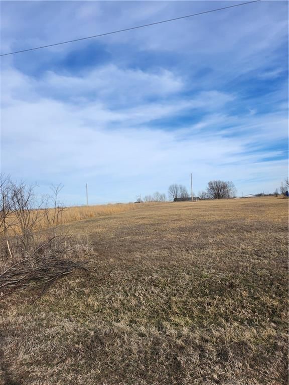 22 Holly Lane — photo 2