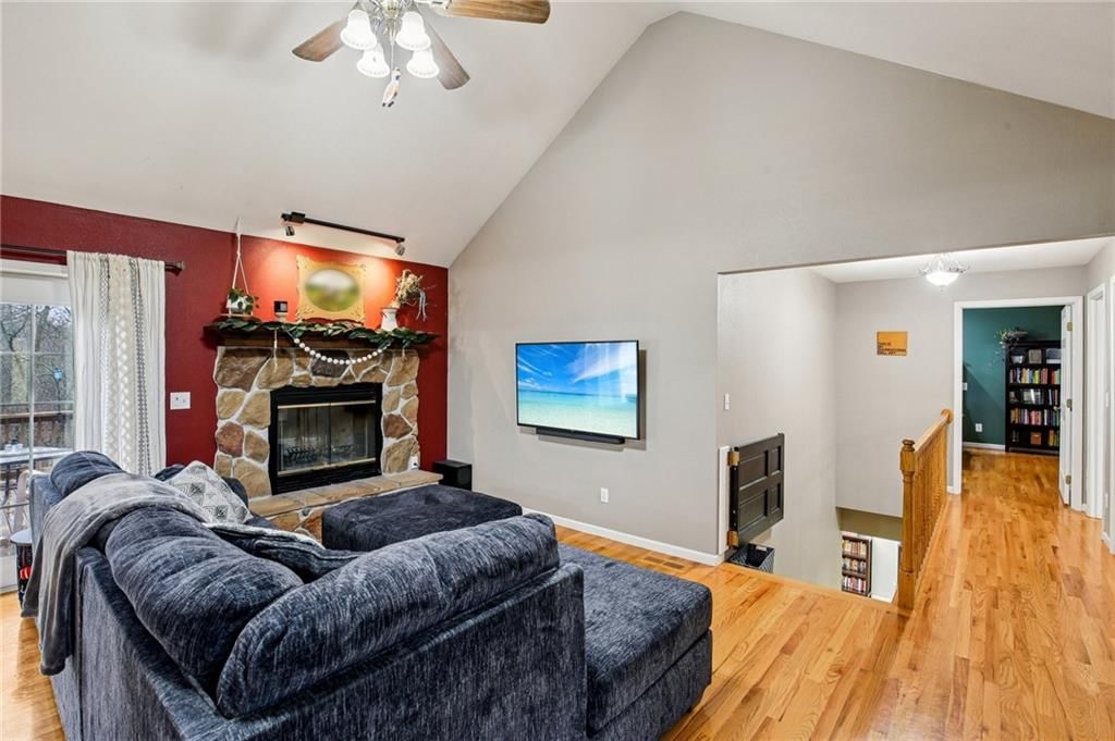 4547 Wallace Road — photo 4