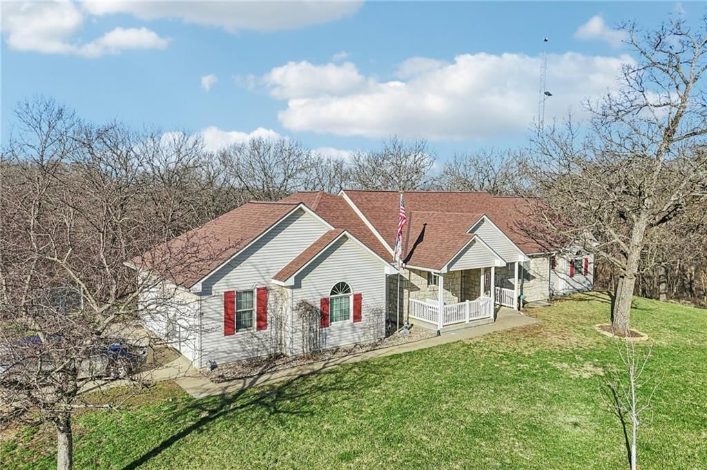 4547 Wallace Road — photo 41