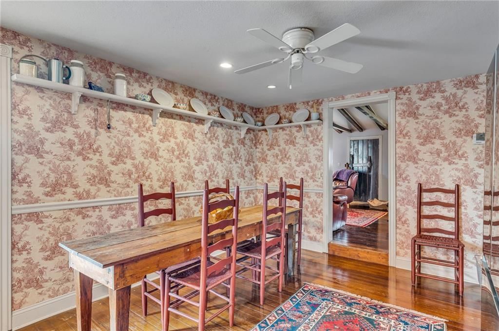 9234 S Topeka Boulevard — photo 10