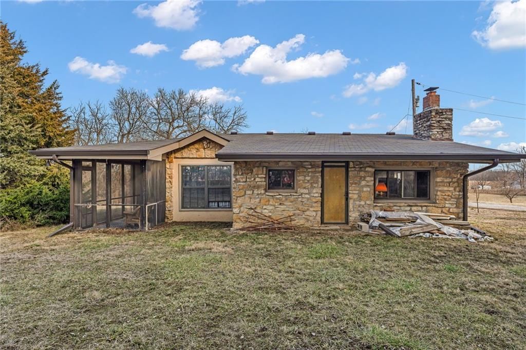 9234 S Topeka Boulevard — photo 34