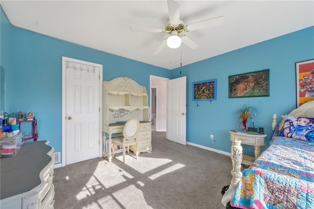 9218 N Virginia Avenue — photo 40