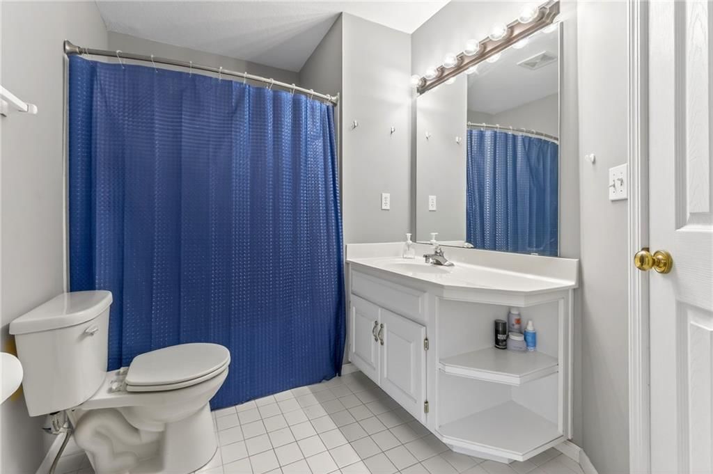 9218 N Virginia Avenue — photo 43