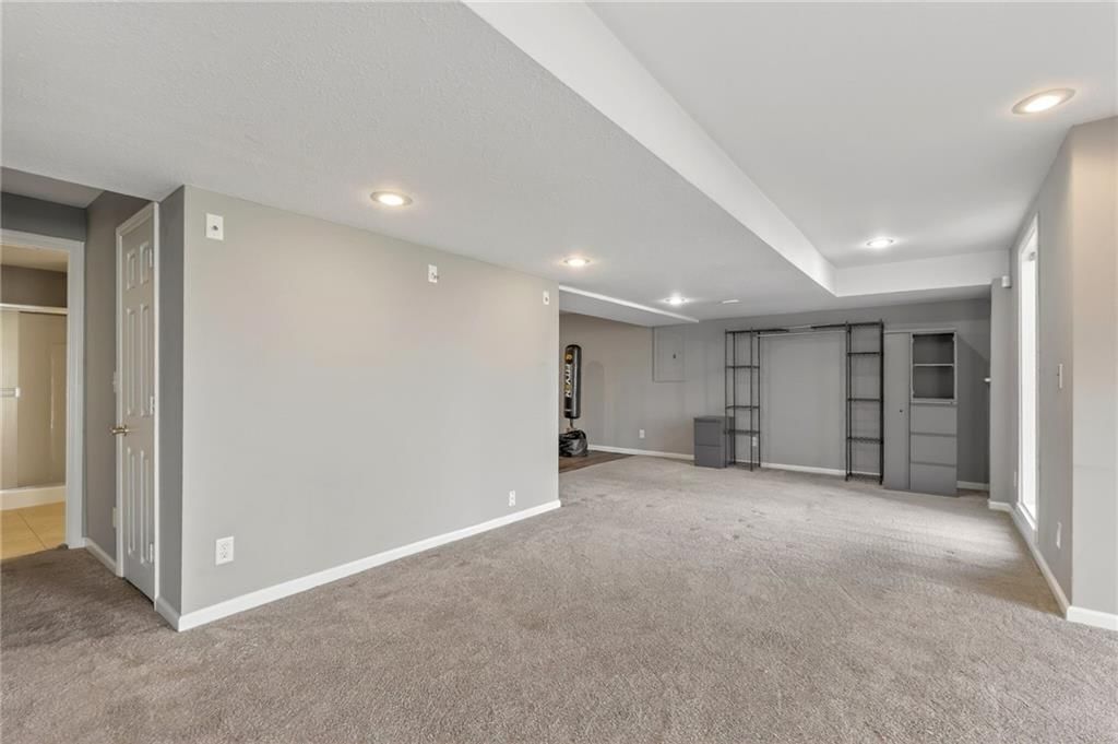 9218 N Virginia Avenue — photo 48