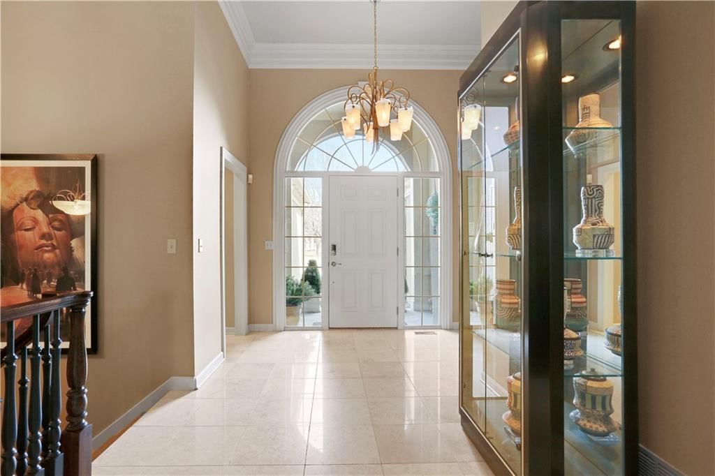5205 W 116th Street — photo 2