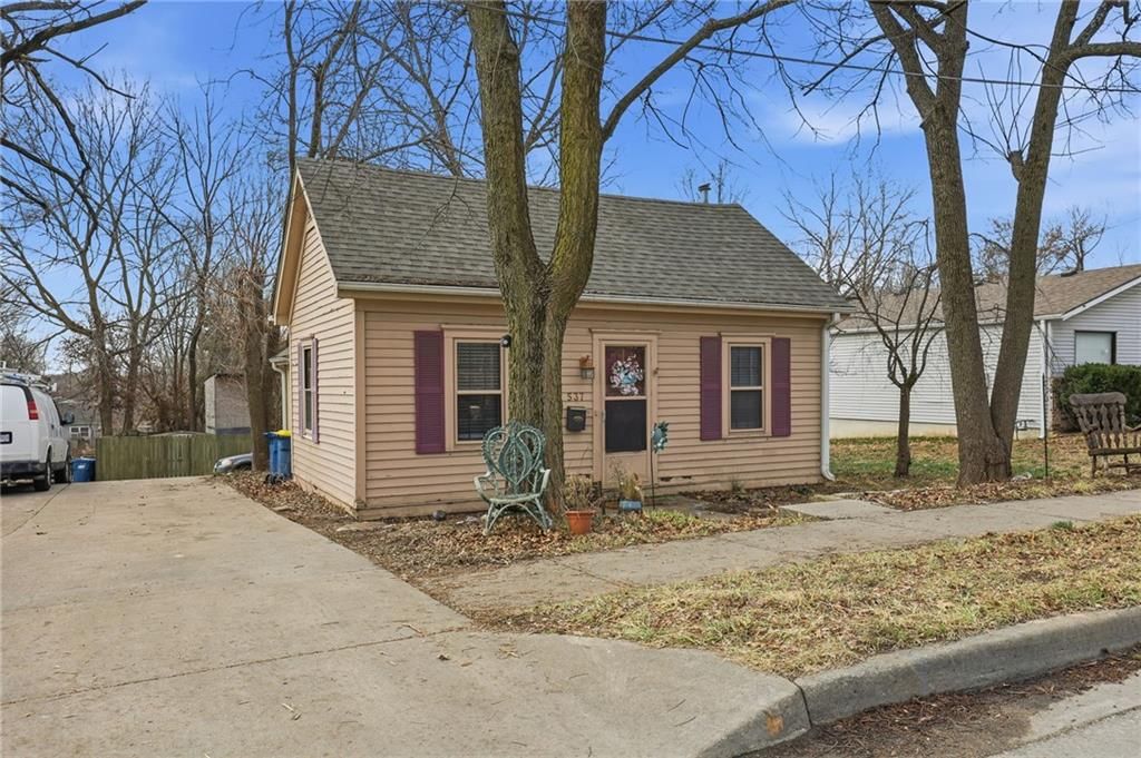 537 E Mill Street, Liberty, MO