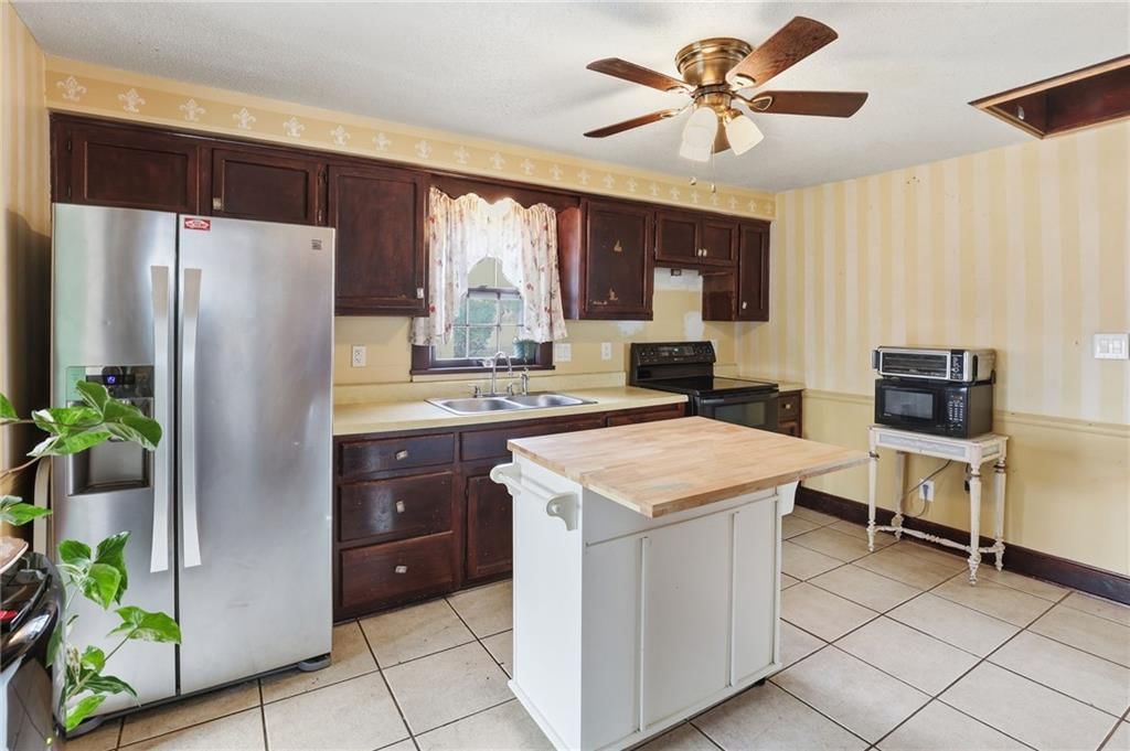 537 E Mill Street — photo 10